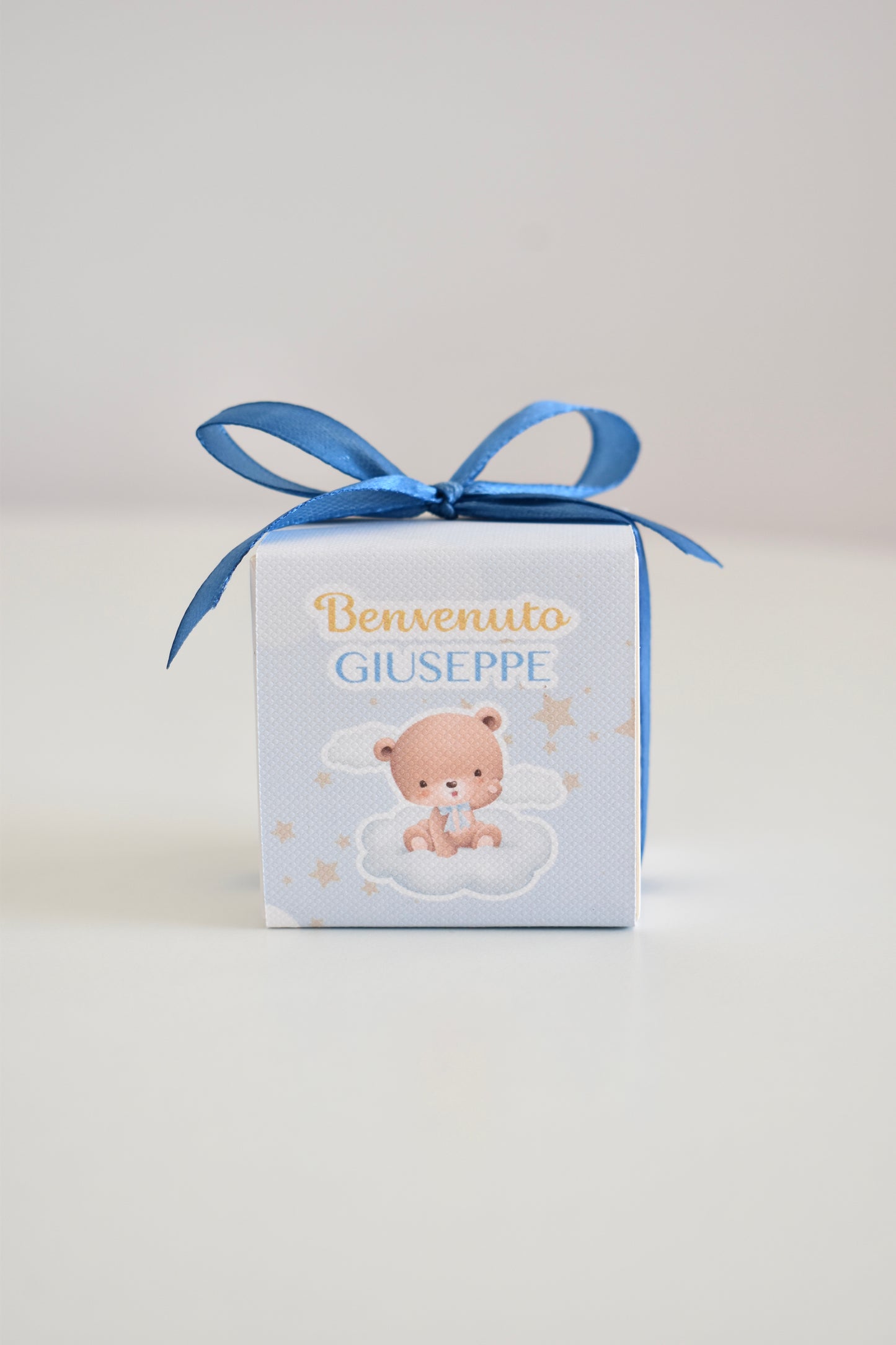 Scatolino Quadrato Con Fascia Personalizzata e fiocco